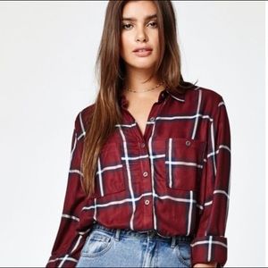 Kendall & Kylie burgundy flannel.